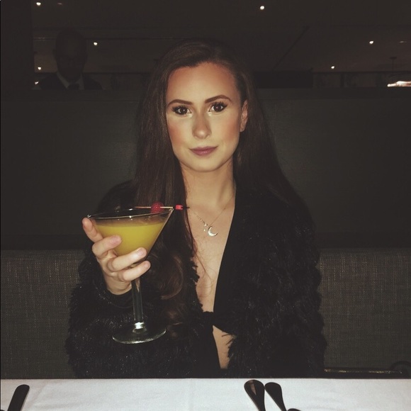 Meet your seller, Morgan - Picture 2 of 10